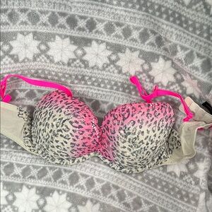 La SENZA Hot Pink and Gray Leopard Bra
